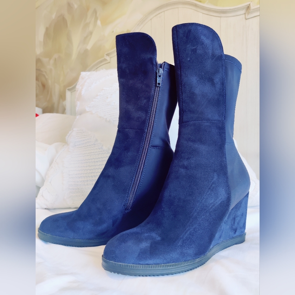 French blu, Navy suede boots EU 41 (9-9.5 US)